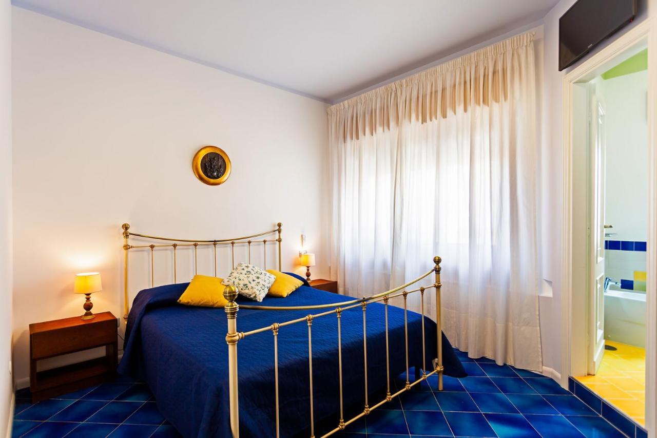 Sirentum Suite Sorrento Buitenkant foto